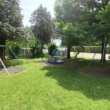 Pandora - Relax E Divertimento A Apartment Sirmione