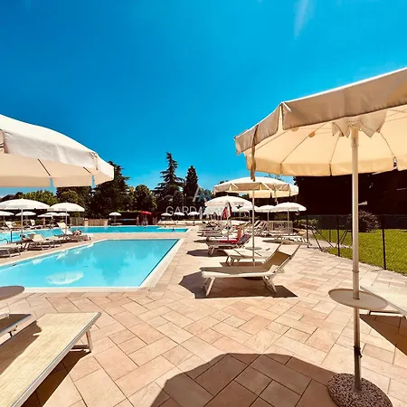 Pandora - Relax E Divertimento A Apartment Sirmione